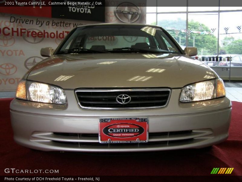 Cashmere Beige Metallic / Oak 2001 Toyota Camry LE