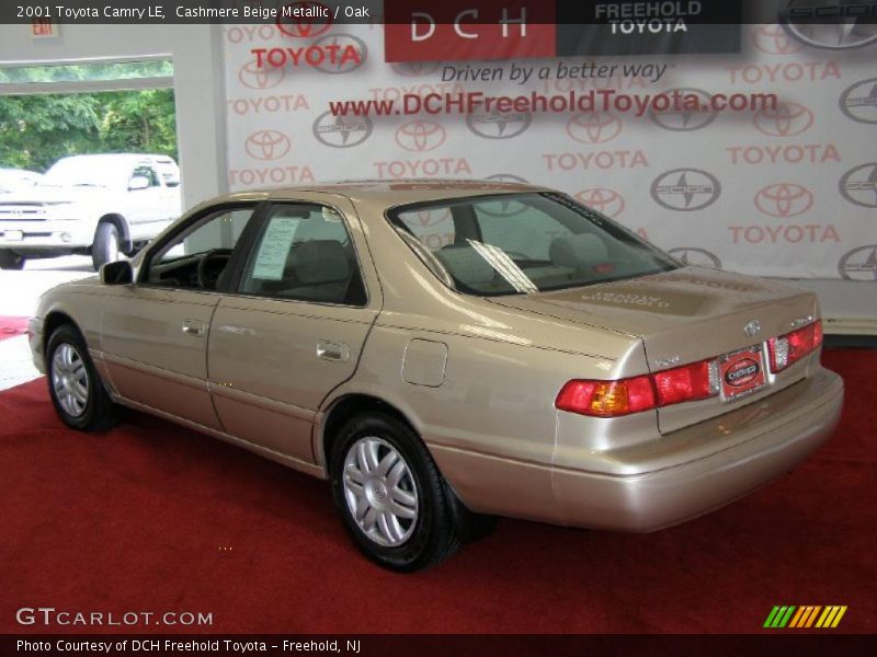 Cashmere Beige Metallic / Oak 2001 Toyota Camry LE