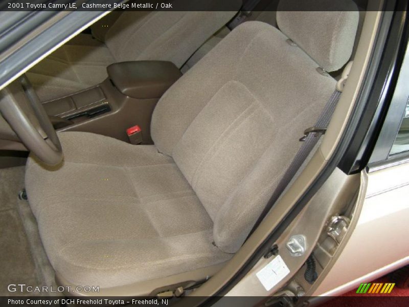 Cashmere Beige Metallic / Oak 2001 Toyota Camry LE