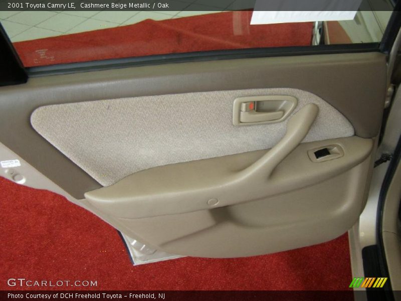 Cashmere Beige Metallic / Oak 2001 Toyota Camry LE