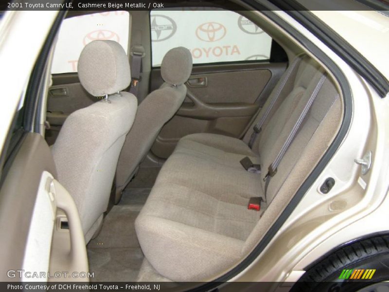 Cashmere Beige Metallic / Oak 2001 Toyota Camry LE