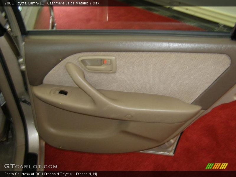 Cashmere Beige Metallic / Oak 2001 Toyota Camry LE