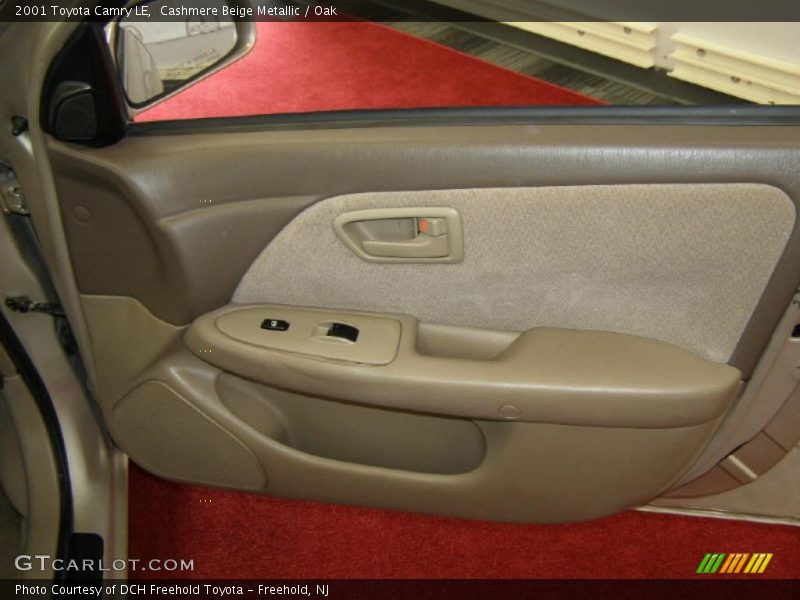 Cashmere Beige Metallic / Oak 2001 Toyota Camry LE