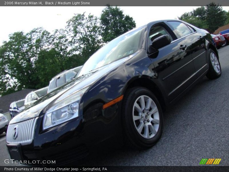 Black / Medium Light Stone 2006 Mercury Milan I4
