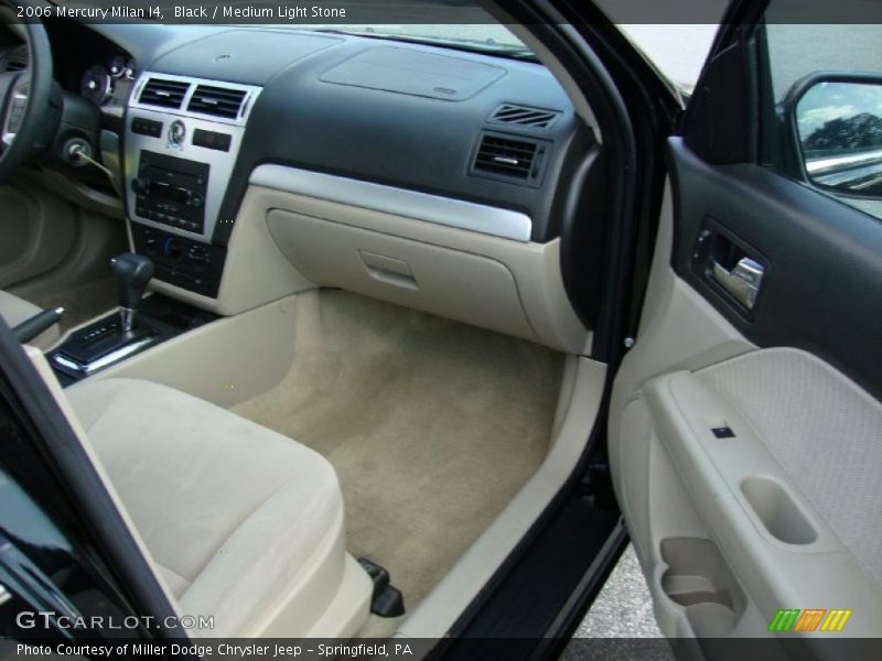 Black / Medium Light Stone 2006 Mercury Milan I4