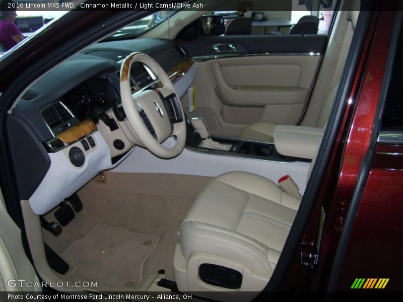 Cinnamon Metallic / Light Camel/Olive Ash 2010 Lincoln MKS FWD