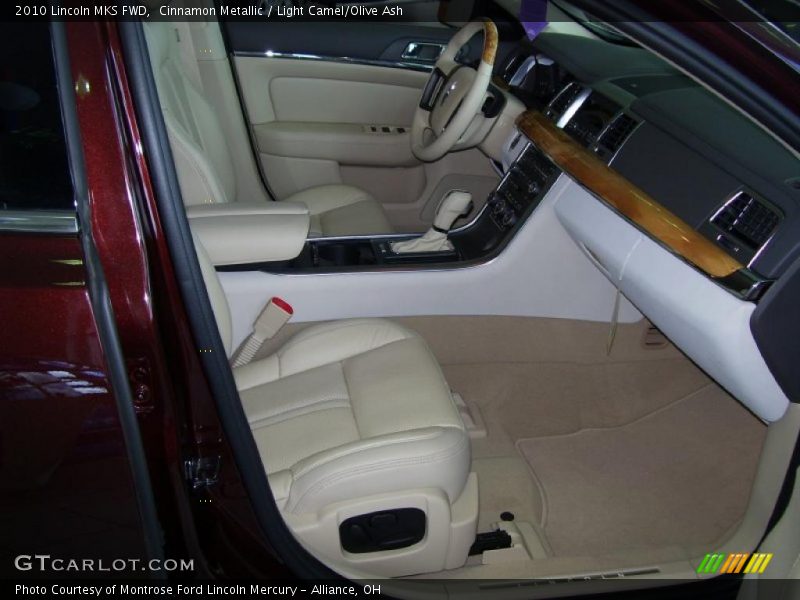 Cinnamon Metallic / Light Camel/Olive Ash 2010 Lincoln MKS FWD