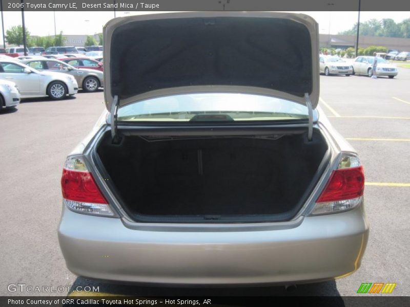 Desert Sand Mica / Taupe 2006 Toyota Camry LE