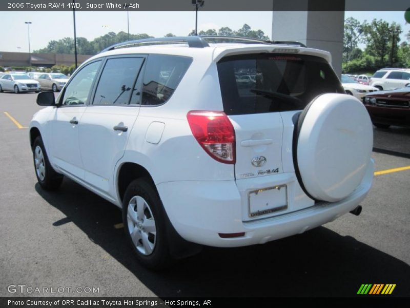 Super White / Ash 2006 Toyota RAV4 4WD