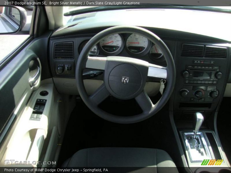 Bright Silver Metallic / Dark Slate Gray/Light Graystone 2007 Dodge Magnum SE