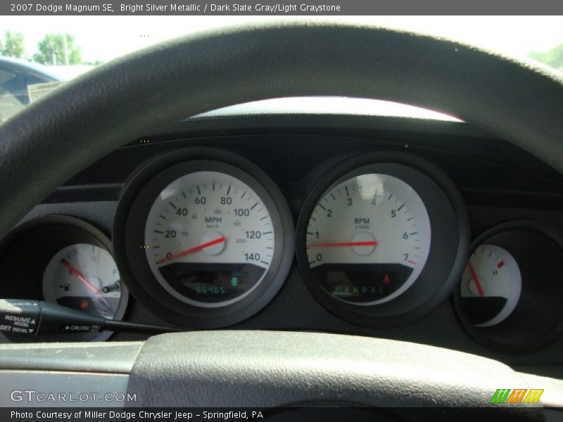 Bright Silver Metallic / Dark Slate Gray/Light Graystone 2007 Dodge Magnum SE