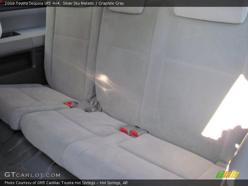 Silver Sky Metallic / Graphite Gray 2009 Toyota Sequoia SR5 4x4