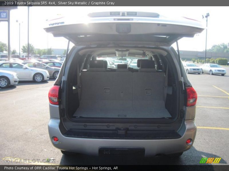 Silver Sky Metallic / Graphite Gray 2009 Toyota Sequoia SR5 4x4