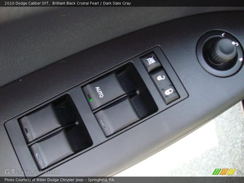 Brilliant Black Crystal Pearl / Dark Slate Gray 2010 Dodge Caliber SXT
