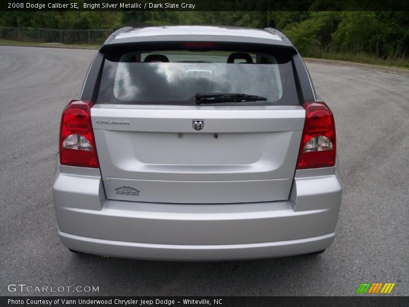 Bright Silver Metallic / Dark Slate Gray 2008 Dodge Caliber SE