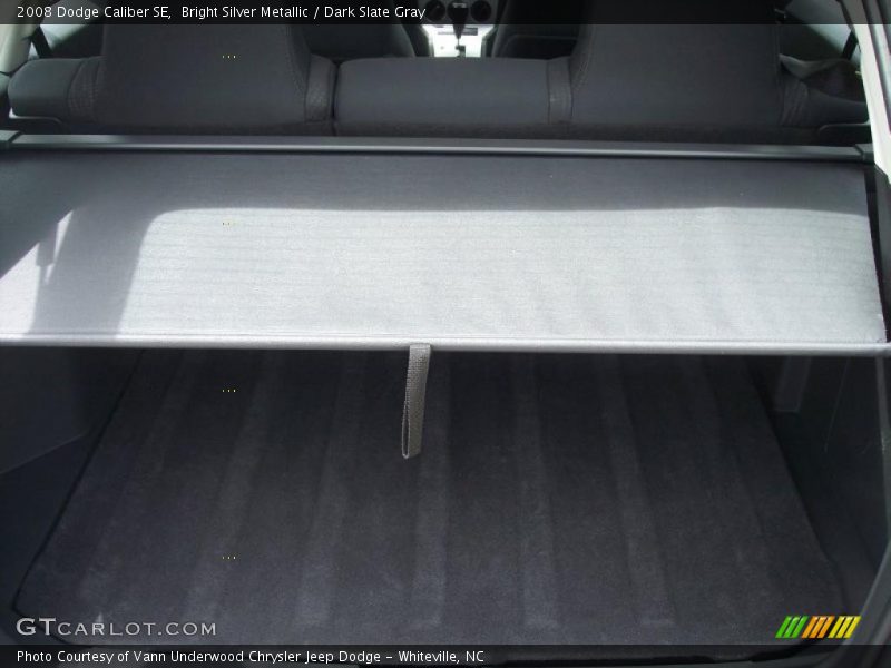 Bright Silver Metallic / Dark Slate Gray 2008 Dodge Caliber SE