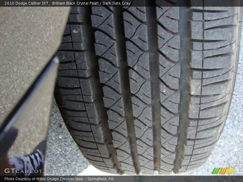 Brilliant Black Crystal Pearl / Dark Slate Gray 2010 Dodge Caliber SXT