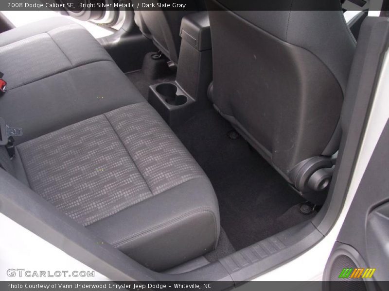 Bright Silver Metallic / Dark Slate Gray 2008 Dodge Caliber SE