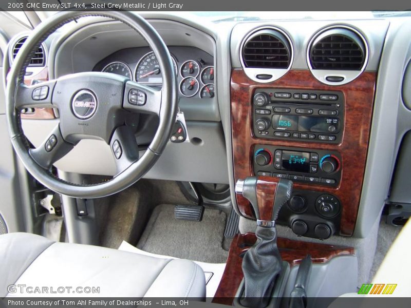 Steel Grey Metallic / Light Gray 2005 GMC Envoy SLT 4x4