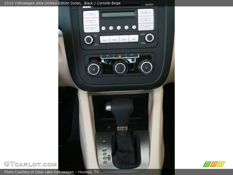Black / Cornsilk Beige 2010 Volkswagen Jetta Limited Edition Sedan
