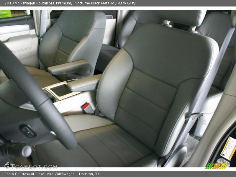 Nocturne Black Metallic / Aero Gray 2010 Volkswagen Routan SEL Premium