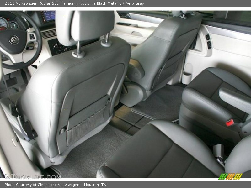 Nocturne Black Metallic / Aero Gray 2010 Volkswagen Routan SEL Premium