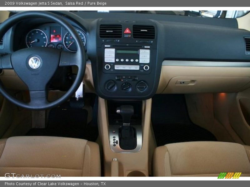 Salsa Red / Pure Beige 2009 Volkswagen Jetta S Sedan