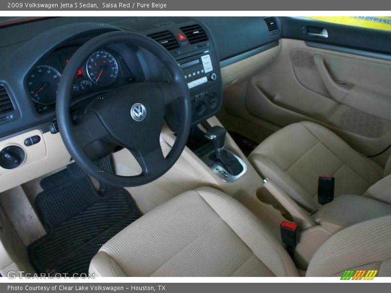 Salsa Red / Pure Beige 2009 Volkswagen Jetta S Sedan