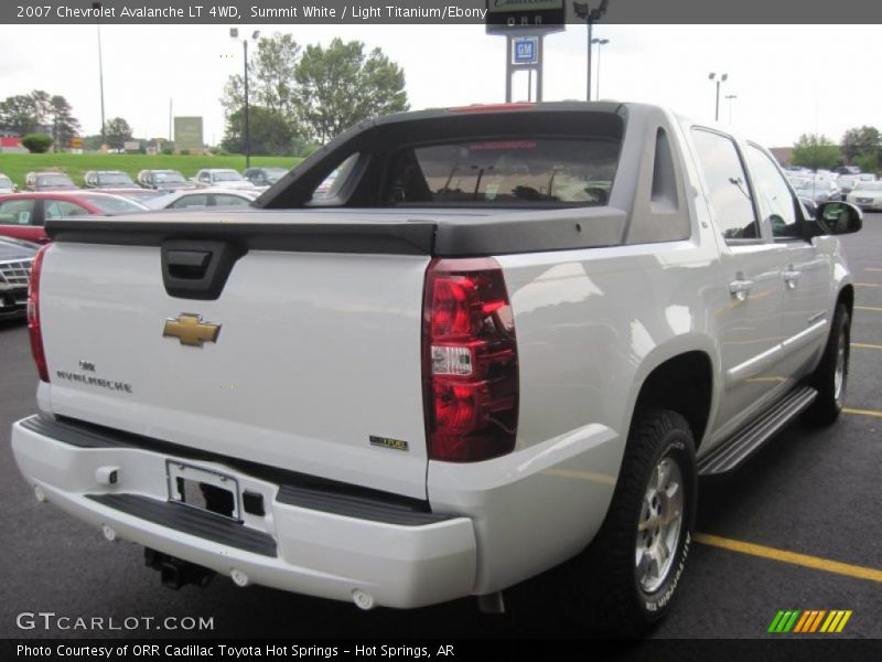 Summit White / Light Titanium/Ebony 2007 Chevrolet Avalanche LT 4WD