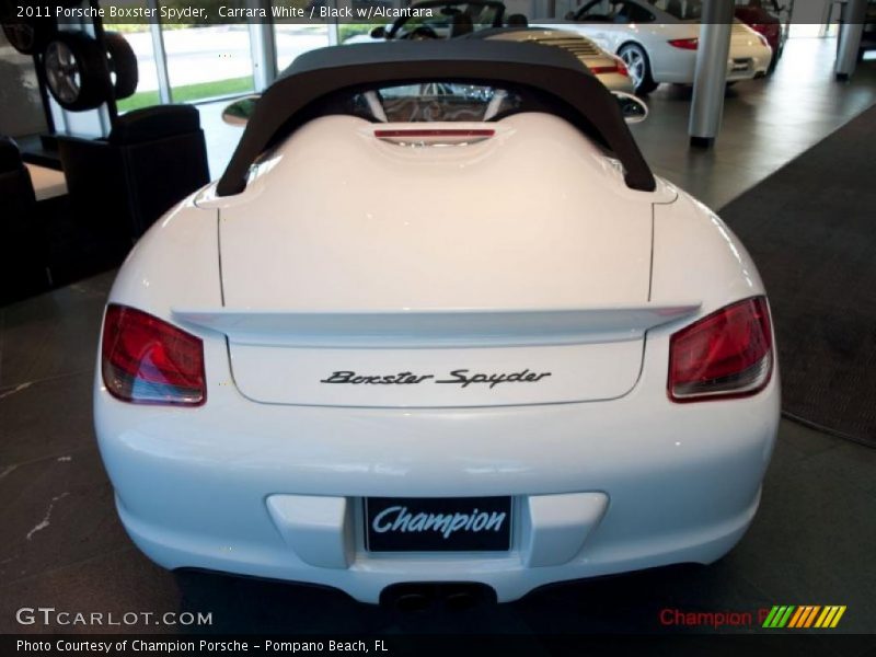 Carrara White / Black w/Alcantara 2011 Porsche Boxster Spyder