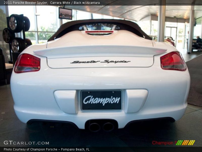 Carrara White / Black w/Alcantara 2011 Porsche Boxster Spyder