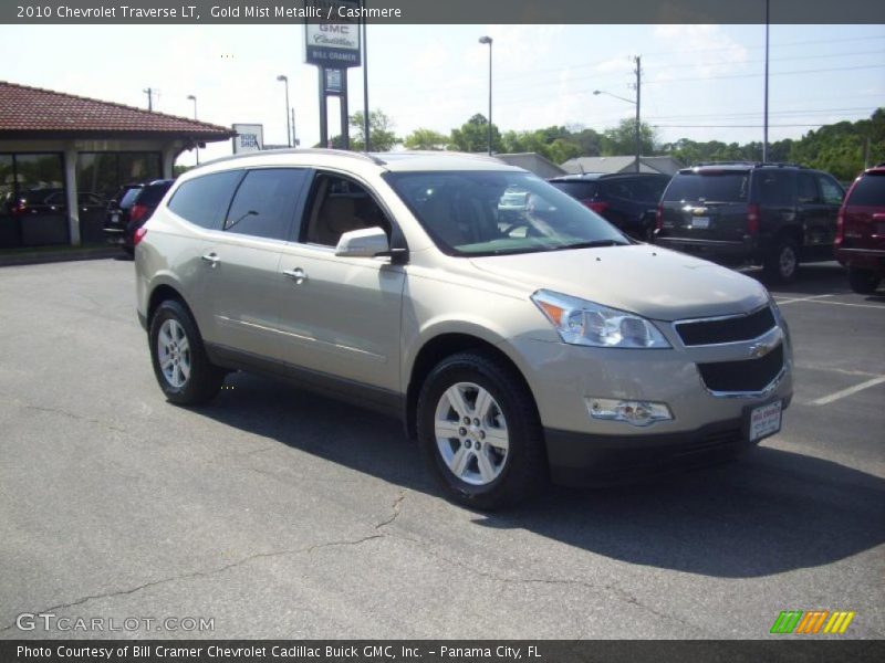 Gold Mist Metallic / Cashmere 2010 Chevrolet Traverse LT