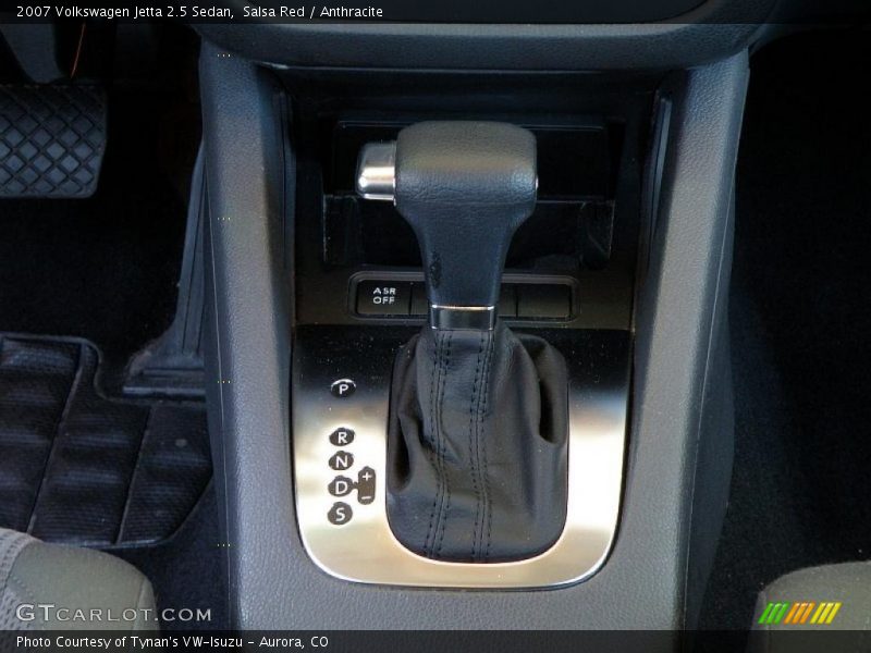 Salsa Red / Anthracite 2007 Volkswagen Jetta 2.5 Sedan