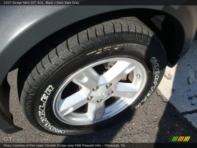 Black / Dark Slate Gray 2007 Dodge Nitro SXT 4x4