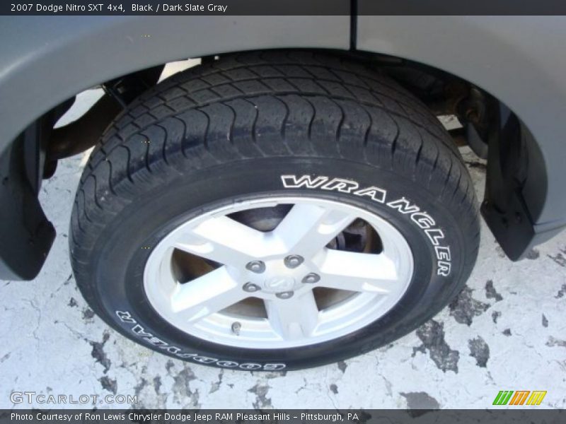 Black / Dark Slate Gray 2007 Dodge Nitro SXT 4x4