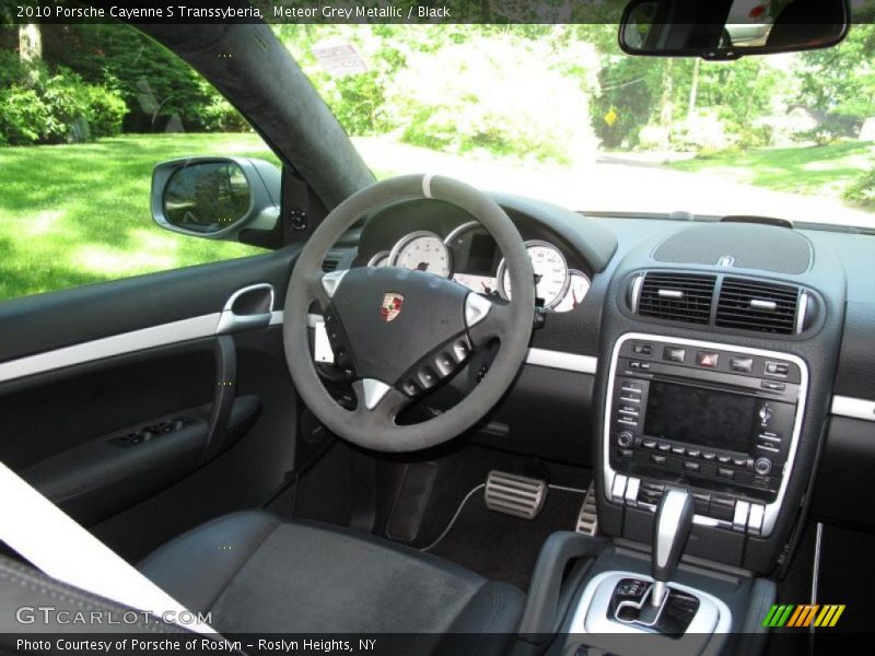 Meteor Grey Metallic / Black 2010 Porsche Cayenne S Transsyberia