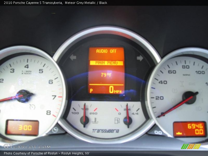Meteor Grey Metallic / Black 2010 Porsche Cayenne S Transsyberia