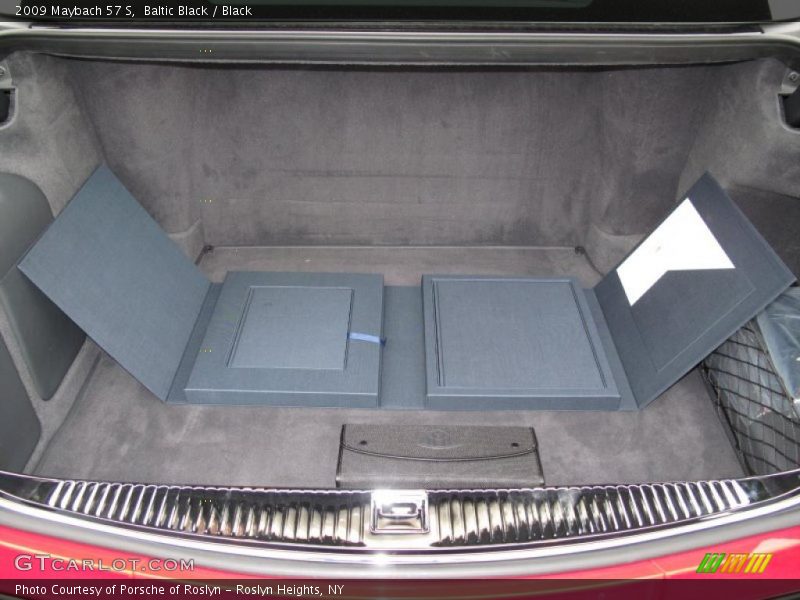  2009 57 S Trunk