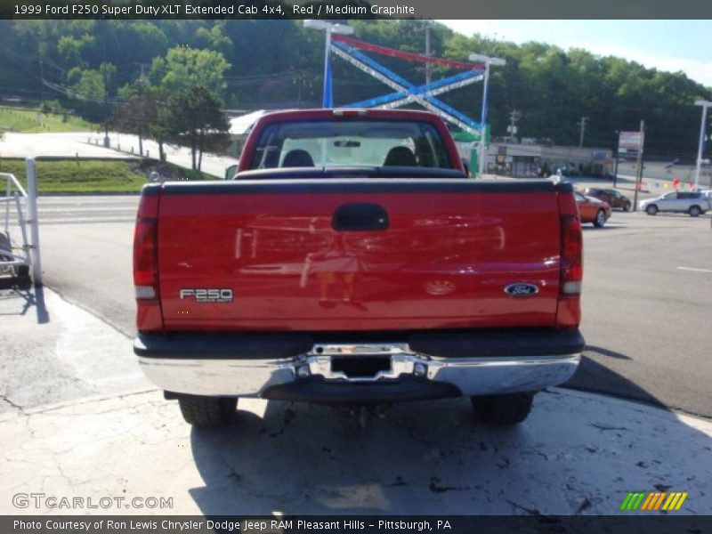 Red / Medium Graphite 1999 Ford F250 Super Duty XLT Extended Cab 4x4