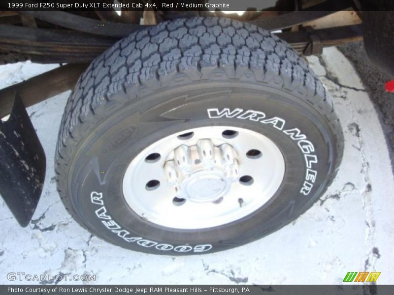 Red / Medium Graphite 1999 Ford F250 Super Duty XLT Extended Cab 4x4