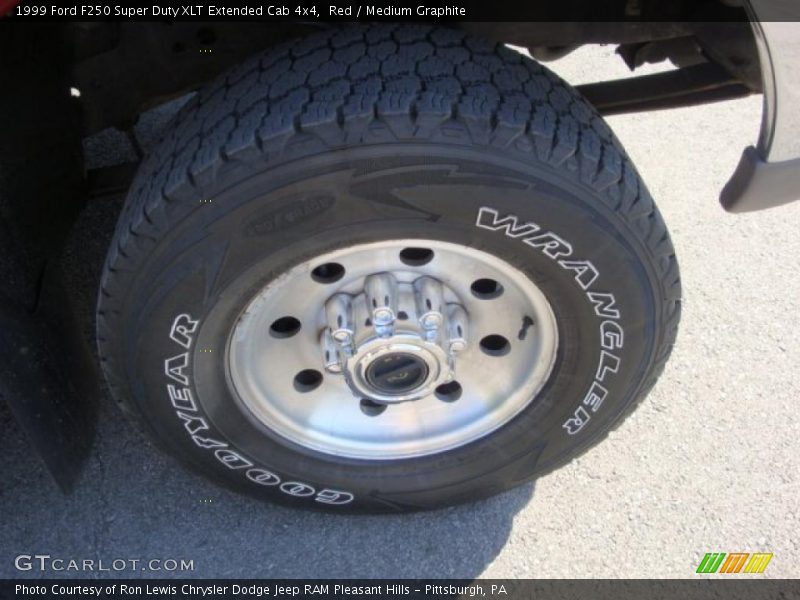 Red / Medium Graphite 1999 Ford F250 Super Duty XLT Extended Cab 4x4