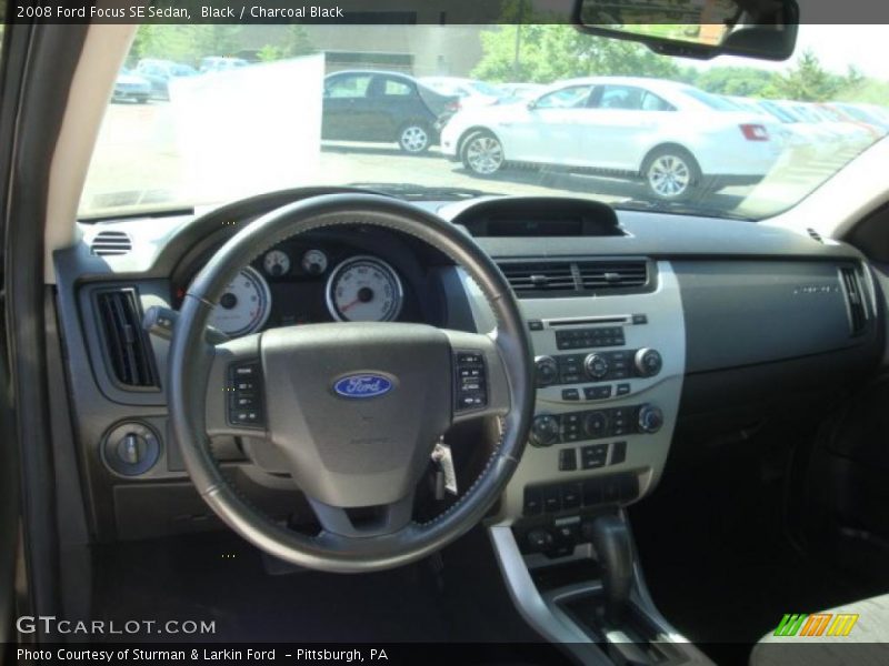 Black / Charcoal Black 2008 Ford Focus SE Sedan