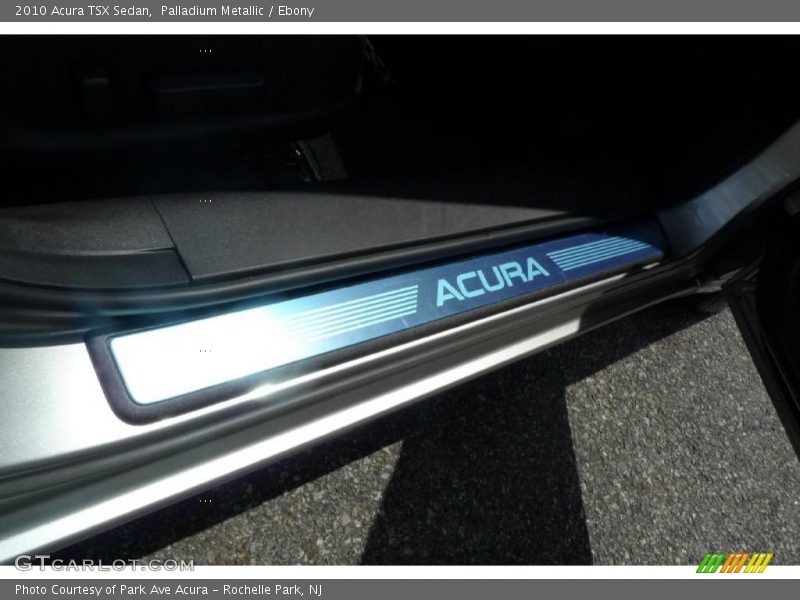 Palladium Metallic / Ebony 2010 Acura TSX Sedan