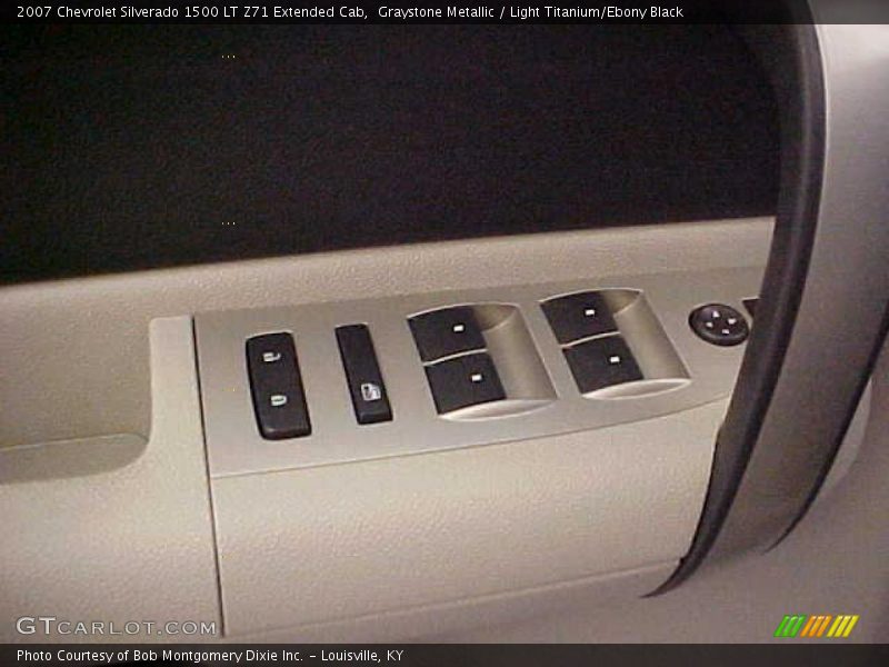 Graystone Metallic / Light Titanium/Ebony Black 2007 Chevrolet Silverado 1500 LT Z71 Extended Cab