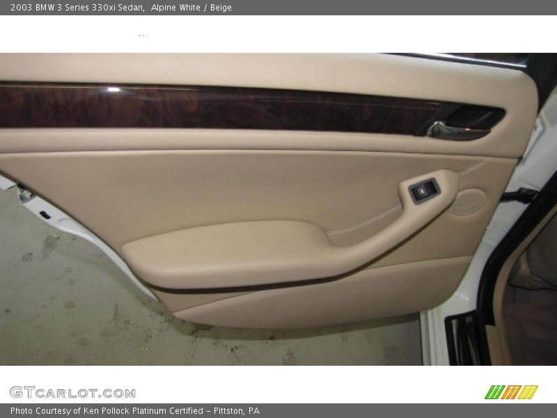 Alpine White / Beige 2003 BMW 3 Series 330xi Sedan