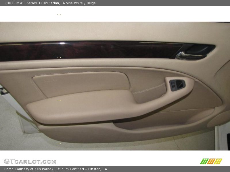 Alpine White / Beige 2003 BMW 3 Series 330xi Sedan