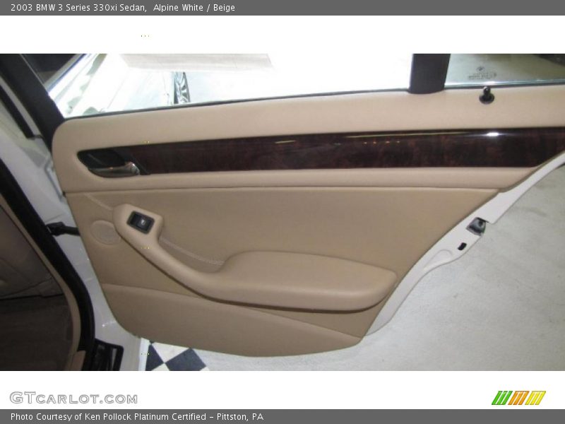 Alpine White / Beige 2003 BMW 3 Series 330xi Sedan