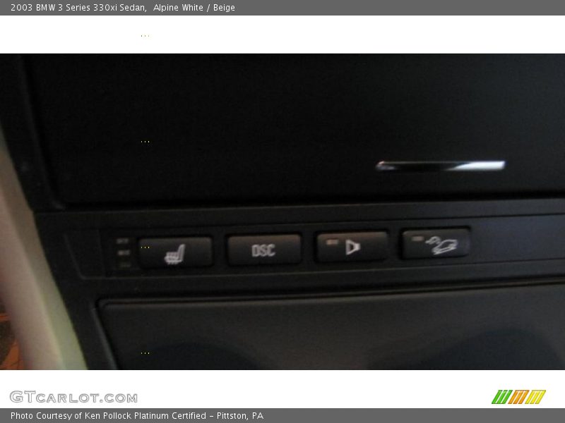 Alpine White / Beige 2003 BMW 3 Series 330xi Sedan