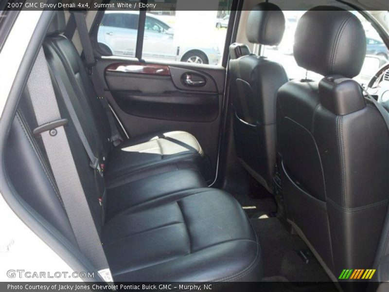 Summit White / Ebony 2007 GMC Envoy Denali 4x4