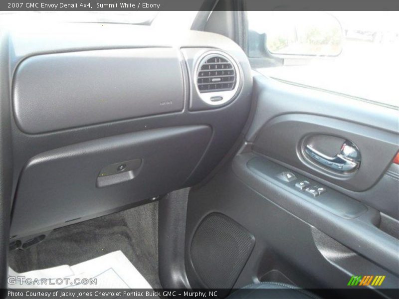 Summit White / Ebony 2007 GMC Envoy Denali 4x4